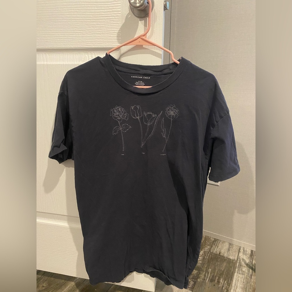 Women’s American Eagle Graphic Tee